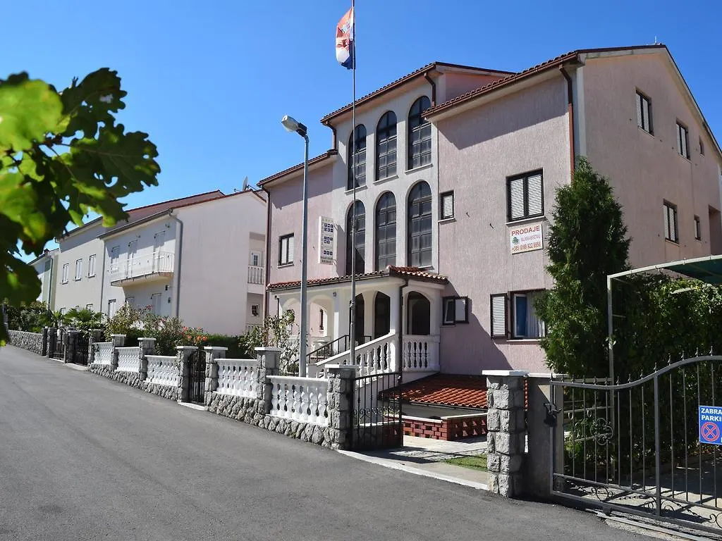 Apartments Stana Malinska