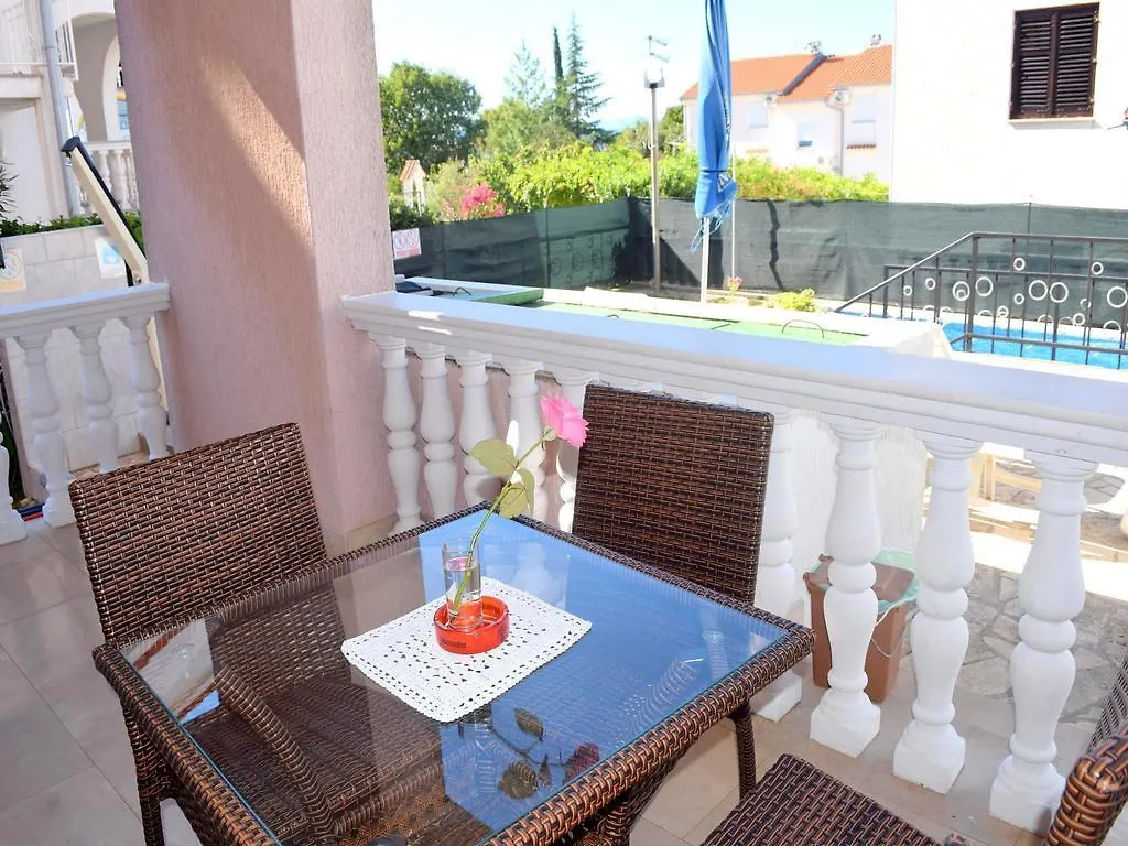 Apartments Stana Malinska