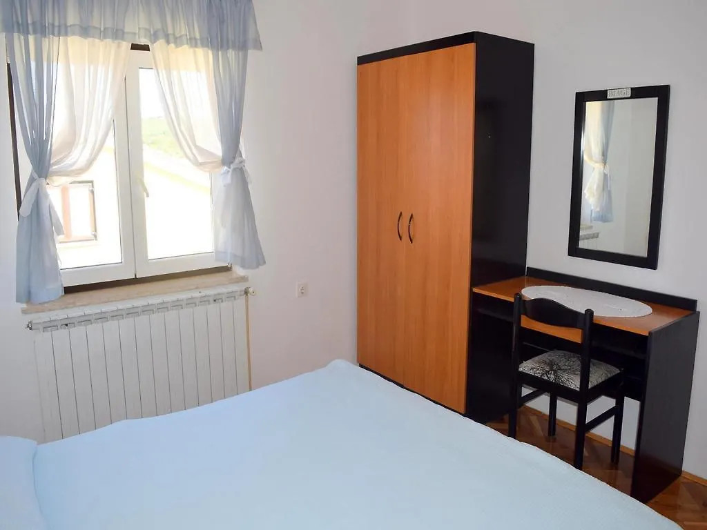 Apartments Stana Malinska