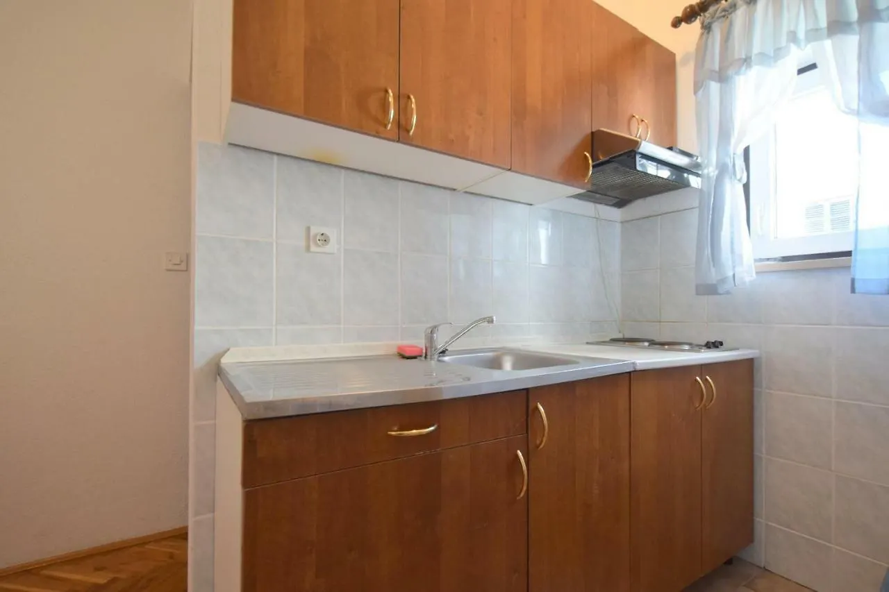 Apartments Stana Malinska