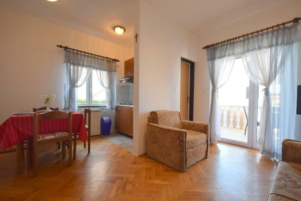 Apartments Stana Malinska