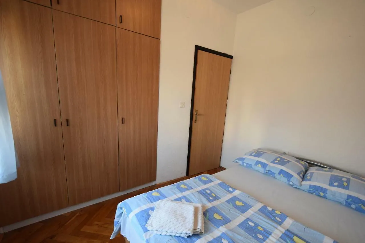Apartments Stana Malinska