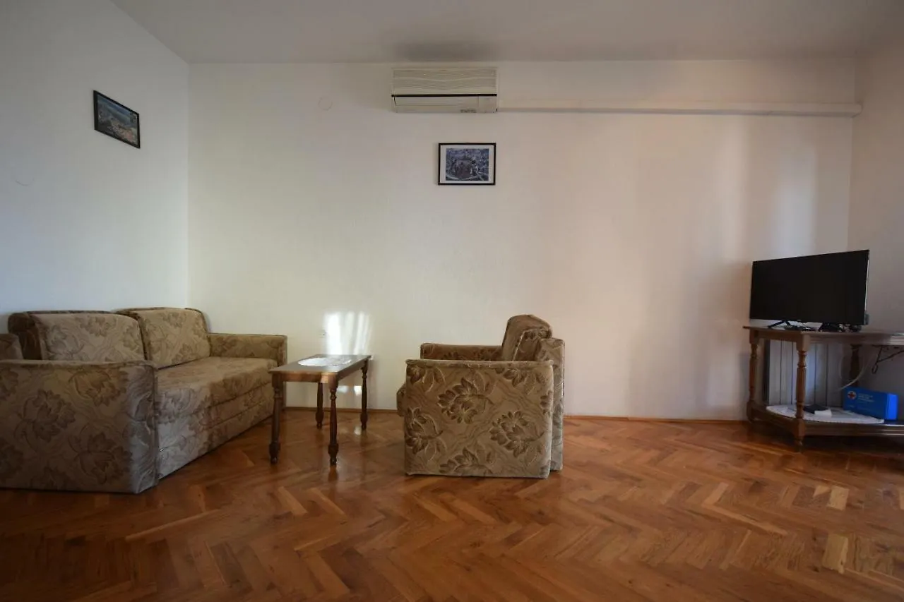 Apartments Stana Malinska