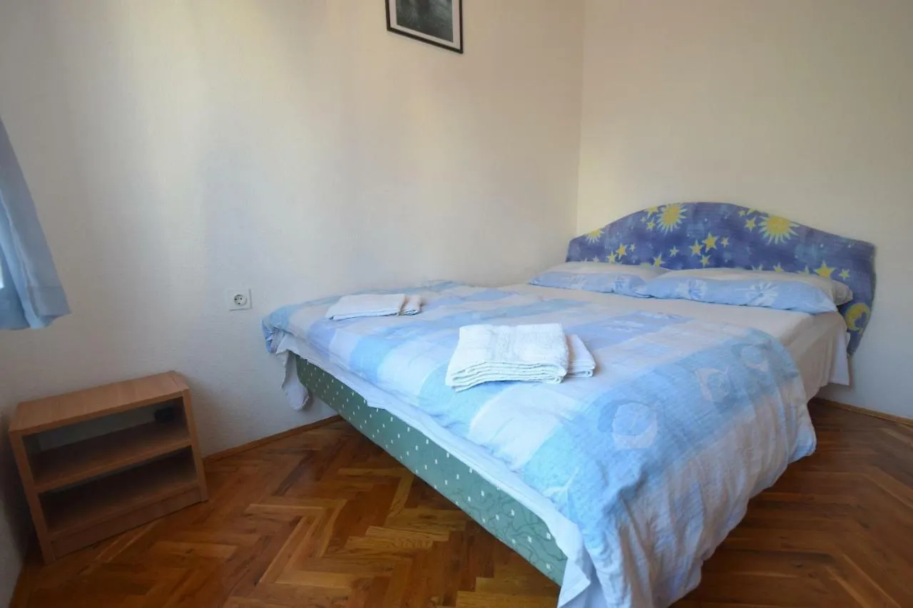 Apartments Stana Malinska